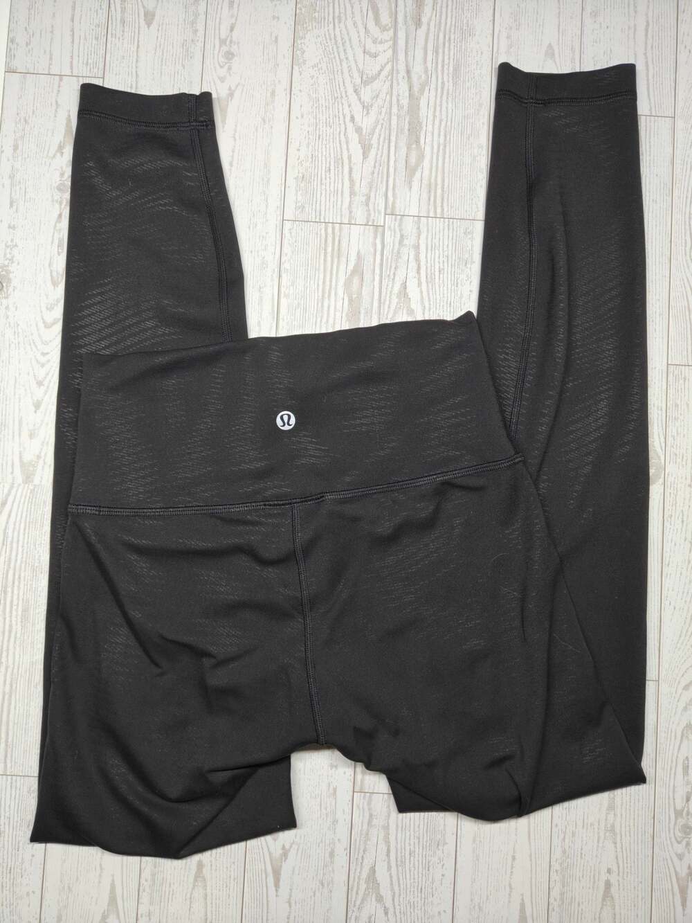 Lululemon Wunder Train High-Rise Tight size 4  - Shapeshifter Foil Black